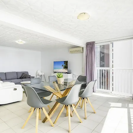 Torre Yago 7-2 Levante Benidorm